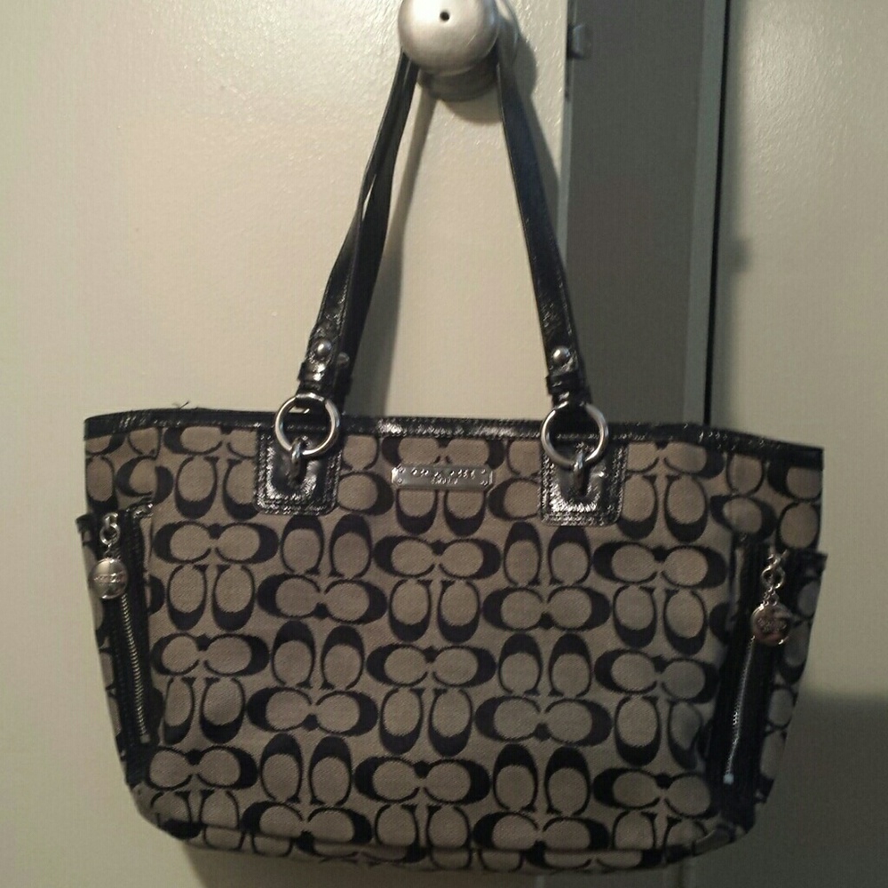 Authentic Coach Purse and matching wallet